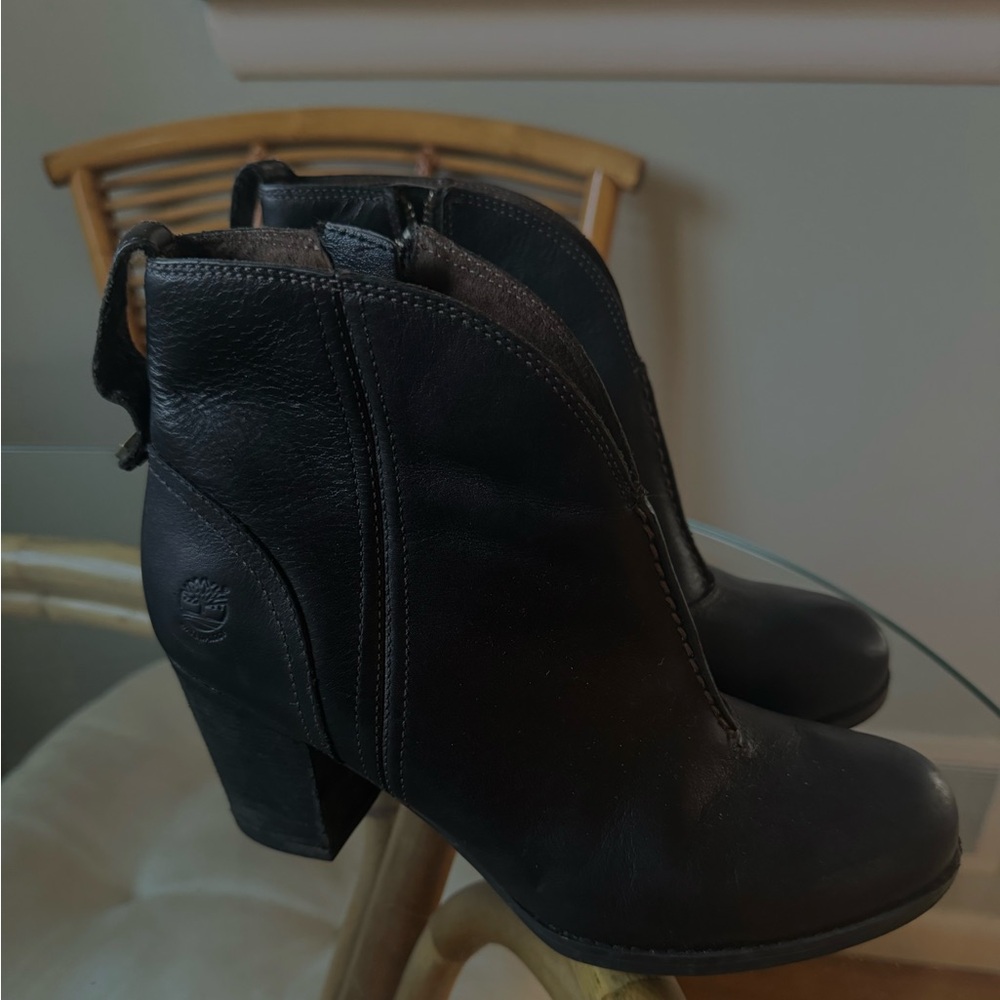 Timberland Women's Black Leather Ankle Boots